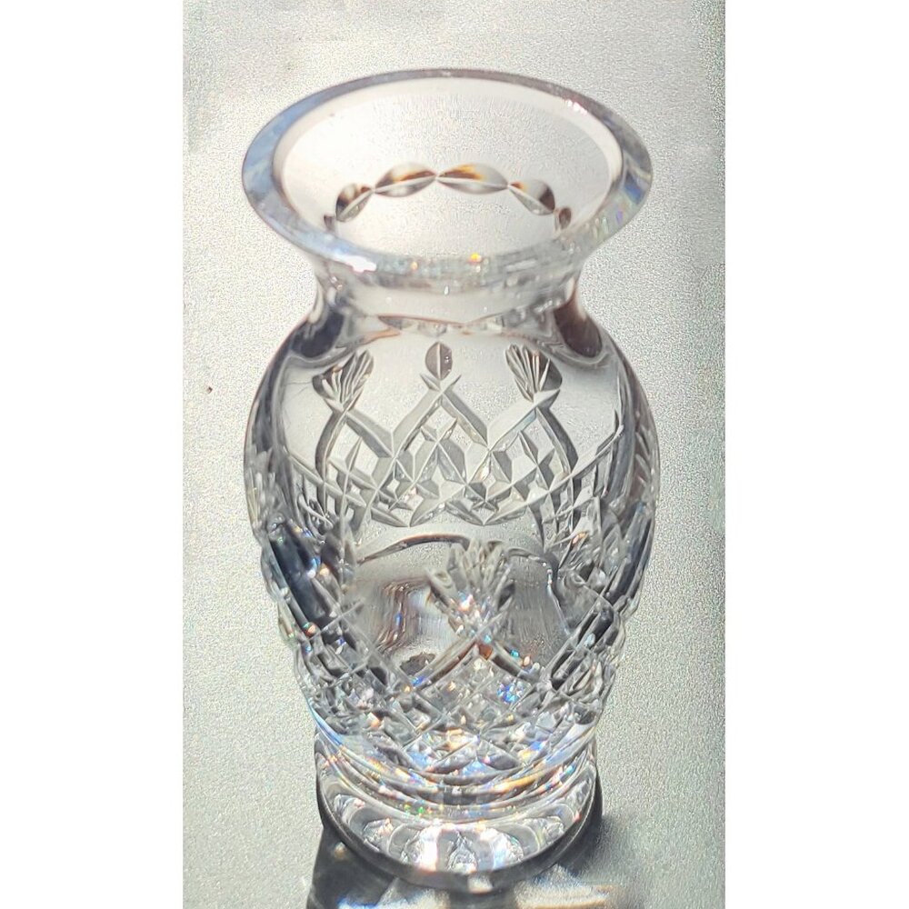Beautiful WATERFORD Crystal Vase ☘️ 6" Tall